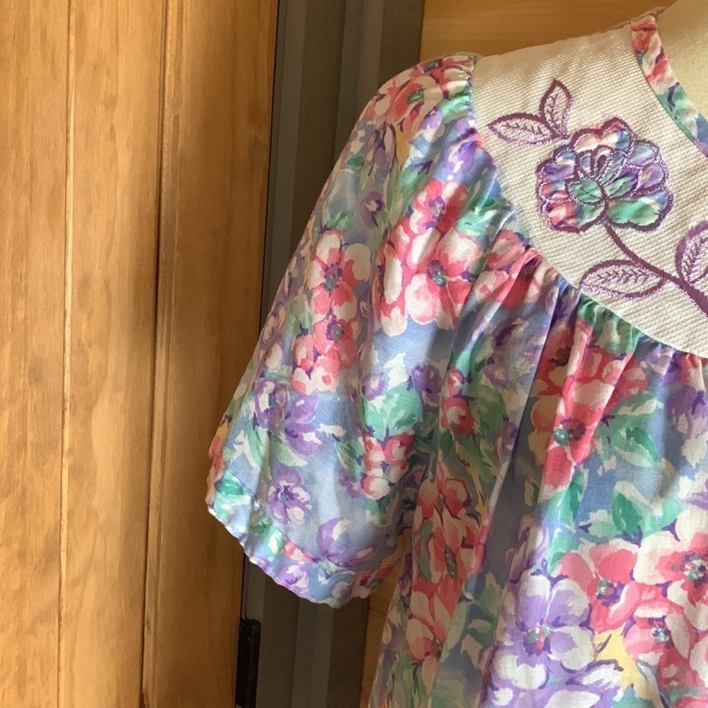 Vintage Morning News floral print house coat Size large - Picture 5 of 10